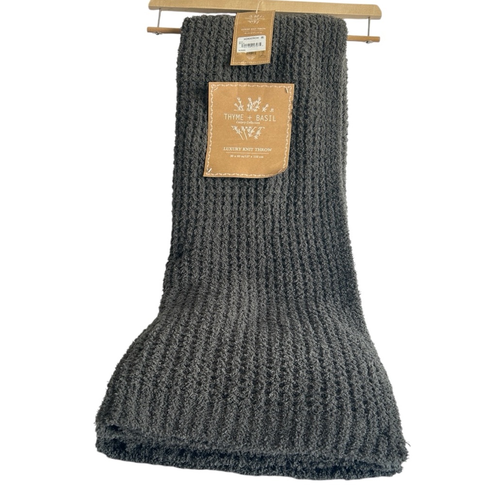 Nordstrom THYME + BASIL Luxury Knit Throw Blanket 50x60 Charcoal Brand New W Tag
